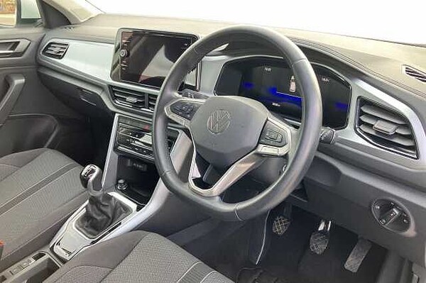 Used Volkswagen T-Roc 2023 for sale - 76119783: Photo 6