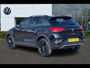 Used Volkswagen T-Roc 2021 for sale - 74709472: Photo