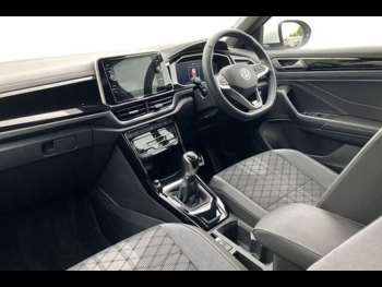 Used Volkswagen T-Roc 2024 for sale - 74495202: Photo
