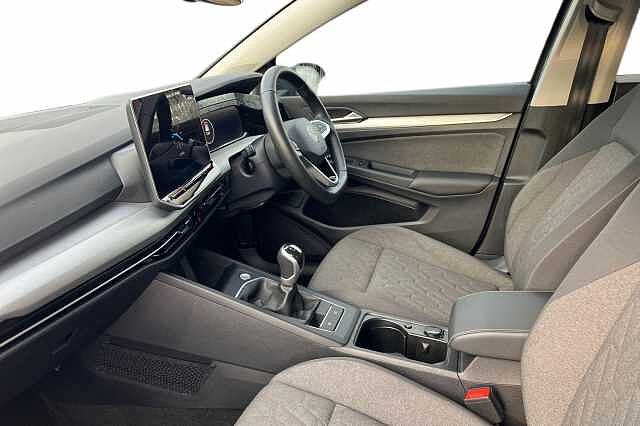 Used Volkswagen Golf 2024 for sale - 76304980: Photo 2