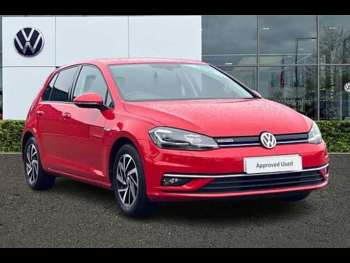 Used Volkswagen Golf 2020 for sale - 74107524: Photo