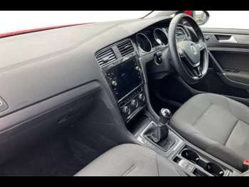 Used Volkswagen Golf 2020 for sale - 74107524: Photo