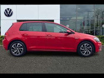 Used Volkswagen Golf 2020 for sale - 74107524: Photo