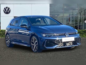 Used Volkswagen Golf 2025 for sale - 76634323: Photo