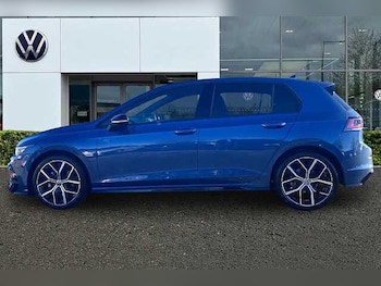 Used Volkswagen Golf 2025 for sale - 76634323: Photo