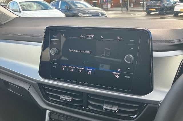 Used Volkswagen T-Roc 2025 for sale - 76346672: Photo 10