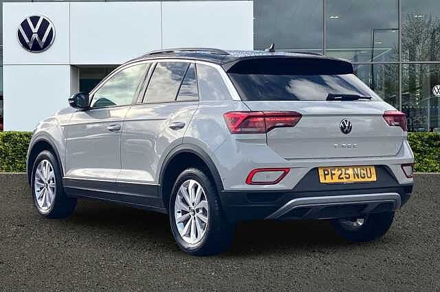 Used Volkswagen T-Roc 2025 for sale - 76346672: Photo 3