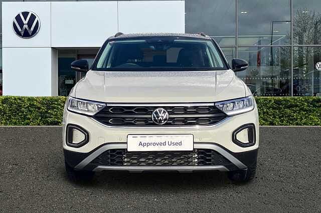Used Volkswagen T-Roc 2025 for sale - 76346672: Photo 8