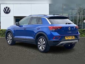 Used Volkswagen T-Roc 2024 for sale - 75112632: Photo