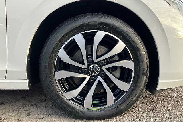 Used Volkswagen Golf 2022 for sale - 76625798: Photo 5