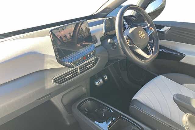 Used Volkswagen ID.3 2023 for sale - 76280654: Photo 2