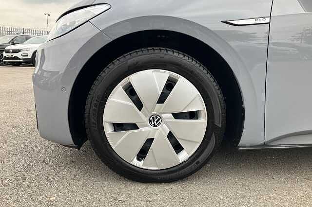 Used Volkswagen ID.3 2023 for sale - 76280654: Photo 5