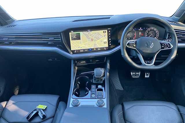 Used Volkswagen Touareg 2023 for sale - 75987139: Photo 9