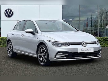 Volkswagen - Golf