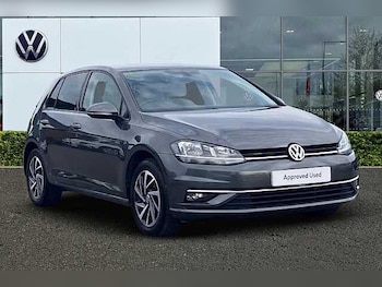Volkswagen - Golf