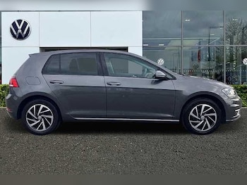 Used Volkswagen Golf 2020 for sale - 76030126: Photo 4