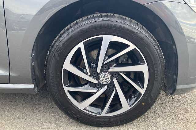 Used Volkswagen Golf 2020 for sale - 76030126: Photo 5