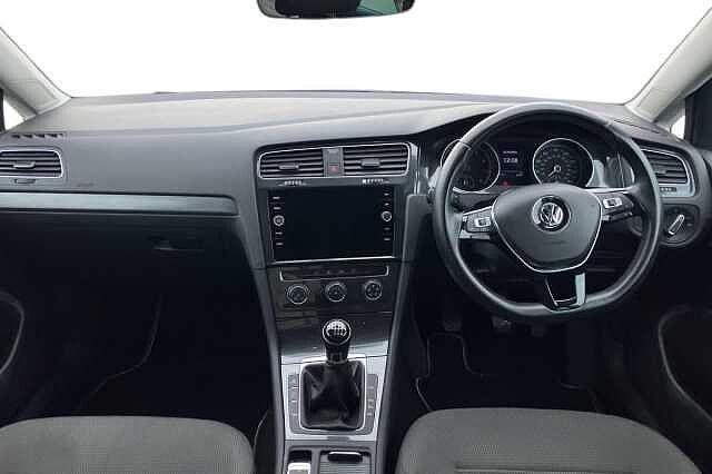 Used Volkswagen Golf 2020 for sale - 76030126: Photo 9