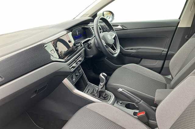 Used Volkswagen Taigo 2023 for sale - 76280651: Photo 2