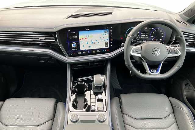 Used Volkswagen Touareg 2025 for sale - 76391854: Photo 9