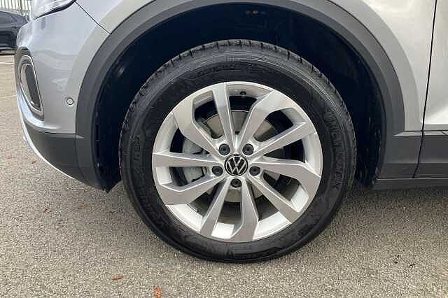 Used Volkswagen T-Roc 2025 for sale - 76363499: Photo 5