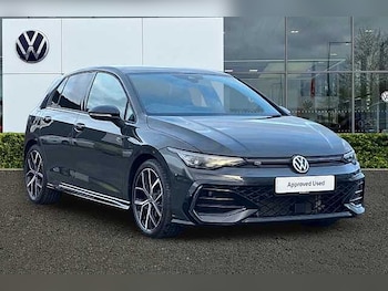 Used Volkswagen Golf 2025 for sale - 76884688: Photo