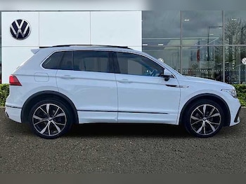 Used Volkswagen Tiguan 2023 for sale - 75987136: Photo 4