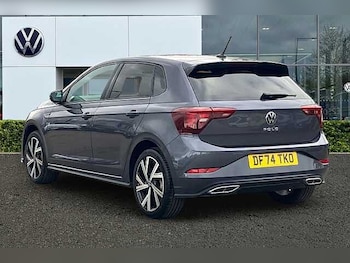 Used Volkswagen Polo 2024 for sale - 76304970: Photo
