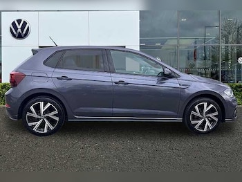 Used Volkswagen Polo 2024 for sale - 76304970: Photo