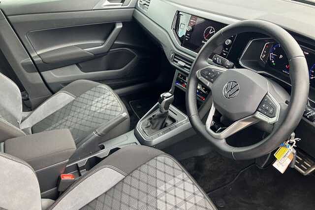 Used Volkswagen Polo 2024 for sale - 76304970: Photo 6