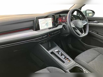 Used Volkswagen Golf 2023 for sale - 76444527: Photo