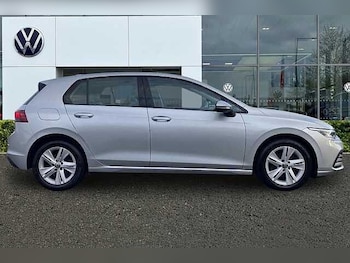 Used Volkswagen Golf 2023 for sale - 76444527: Photo