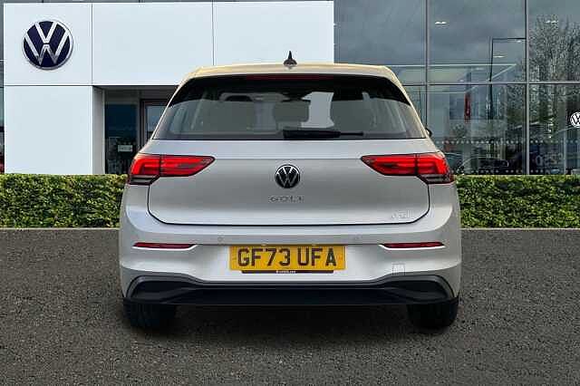 Used Volkswagen Golf 2023 for sale - 76444527: Photo 7