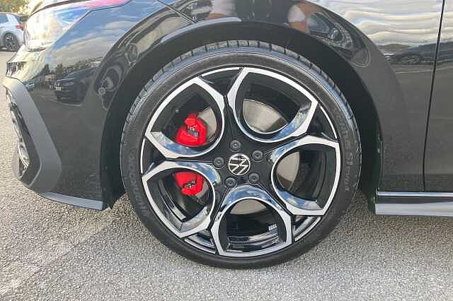 Used Volkswagen Golf 2025 for sale - 76030127: Photo 5