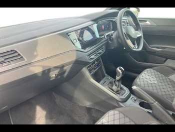 Used Volkswagen Polo 2024 for sale - 74030397: Photo