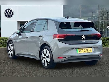 Used Volkswagen ID.3 2022 for sale - 76625800: Photo
