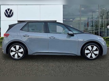 Used Volkswagen ID.3 2022 for sale - 76625800: Photo