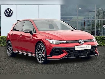 Used Volkswagen Golf 2025 for sale - 76950933: Photo