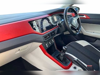 Used Volkswagen Polo 2019 for sale - 76751678: Photo