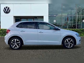 Used Volkswagen Polo 2019 for sale - 76751678: Photo