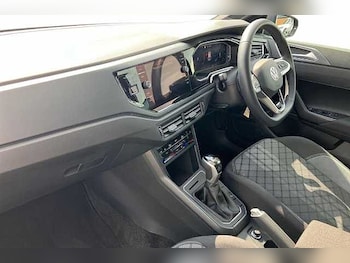 Used Volkswagen Polo 2024 for sale - 75439375: Photo