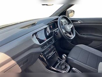 Used Volkswagen T-Cross 2023 for sale - 75412043: Photo