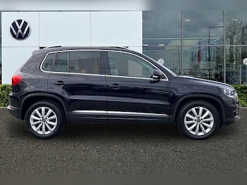 Used Volkswagen Tiguan 2015 for sale - 76119791: Photo 4