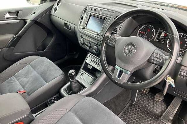 Used Volkswagen Tiguan 2015 for sale - 76119791: Photo 6