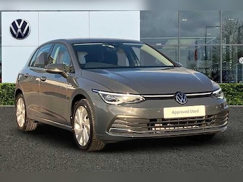 Volkswagen - Golf