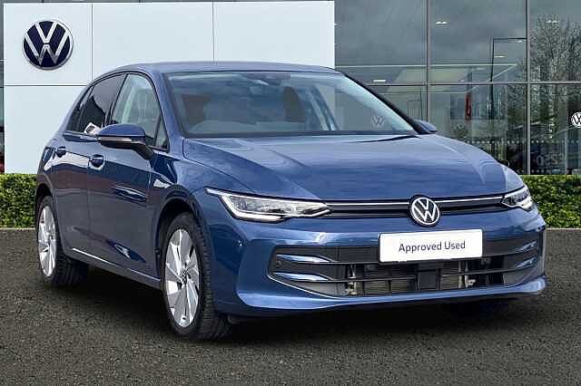 Used Volkswagen Golf 2025 for sale - 76010581: Photo 1
