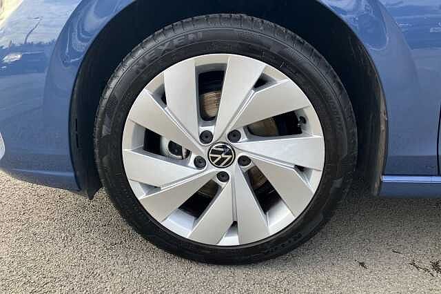 Used Volkswagen Golf 2025 for sale - 76010581: Photo 5
