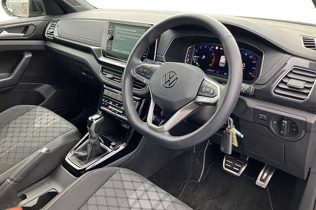 Used Volkswagen T-Cross 2025 for sale - 76304968: Photo 6
