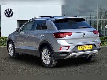 Used Volkswagen T-Roc 2025 for sale - 75391506: Photo