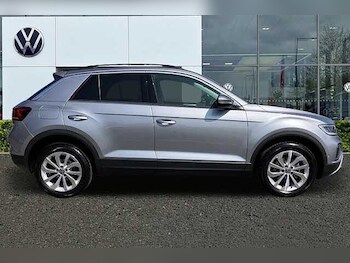Used Volkswagen T-Roc 2025 for sale - 75391506: Photo